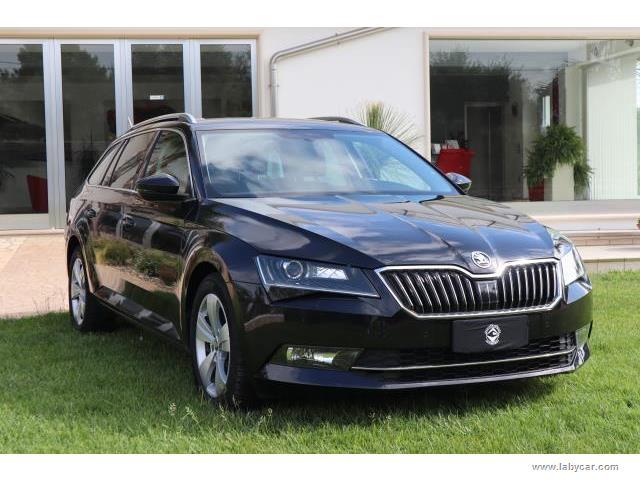 Skoda superb 2.0 tdi 150 cv scr dsg executive