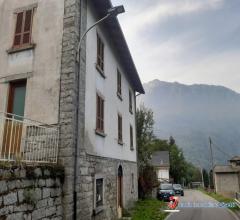 Case - Ponte di saviore vendesi casa indipendente con terreno