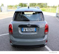 Auto - Mini mini one d business countryman