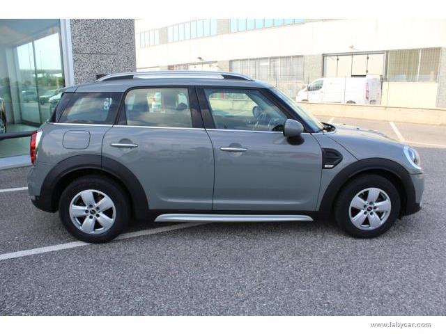 Auto - Mini mini one d business countryman