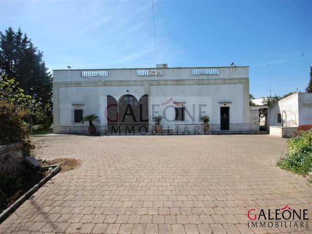 Case - Salento, san donato di lecce (le). antica masseria con piscina.