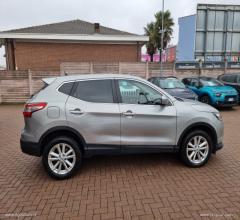 Auto - Nissan qashqai 1.6 dci 4wd acenta premium