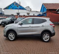 Auto - Nissan qashqai 1.6 dci 4wd acenta premium