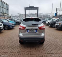 Auto - Nissan qashqai 1.6 dci 4wd acenta premium