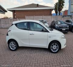 Auto - Lancia ypsilon 1.2 69 cv 5p. gpl ecochic gold