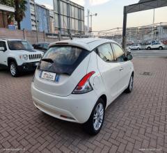 Auto - Lancia ypsilon 1.2 69 cv 5p. gpl ecochic gold