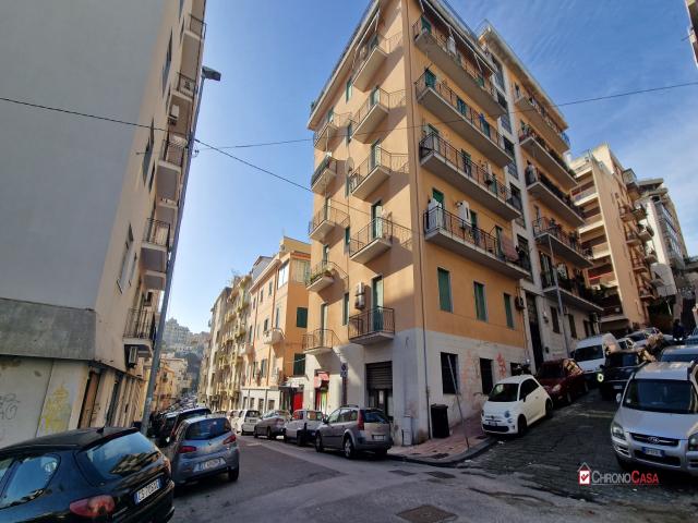 Case - Via cavalluccio, locale commerciale.-  rif. vs756