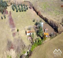 Terreno agricolo con magazzino e pozzo