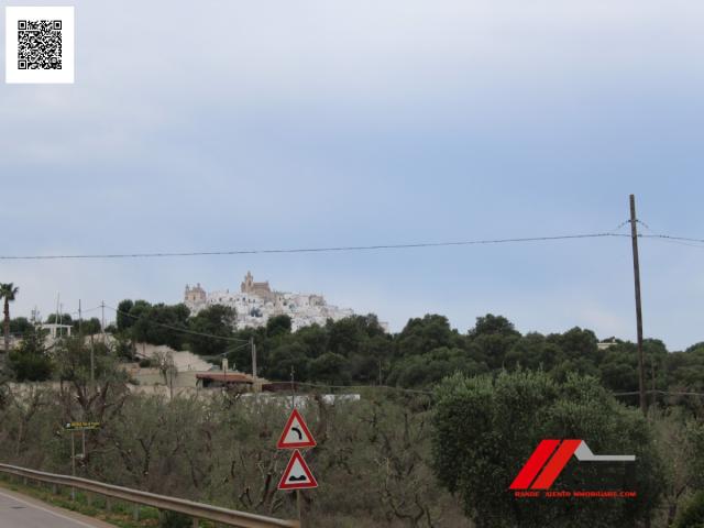 Case - Ostuni, terreno agricolo a pochi km dal mare