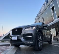 Jaguar f-pace 2.0 d 180 cv awd portfolio