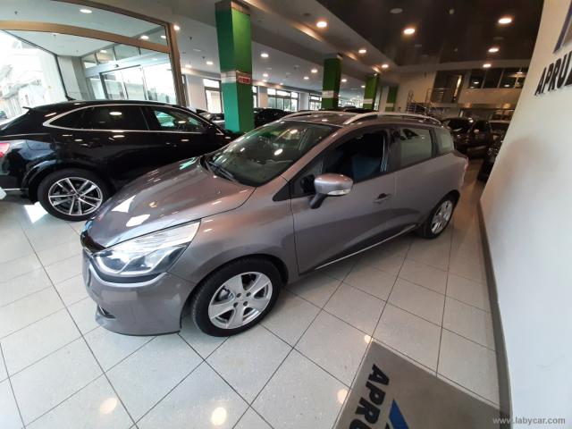 Auto - Renault clio sporter 1.5 dci 8v 90 cv s&s energy