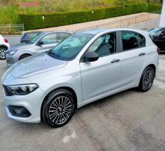 Auto - Fiat tipo 1.0 5 porte