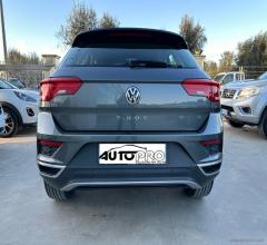 Auto - Volkswagen t-roc 1.6 tdi scr style bluemotion tech.