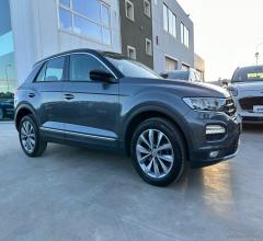 Auto - Volkswagen t-roc 1.6 tdi scr style bluemotion tech.