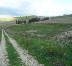 Case - Terreno con progetto approvato