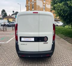 Auto - Fiat doblÃ² 1.6 mjt 95cv s&s lounge