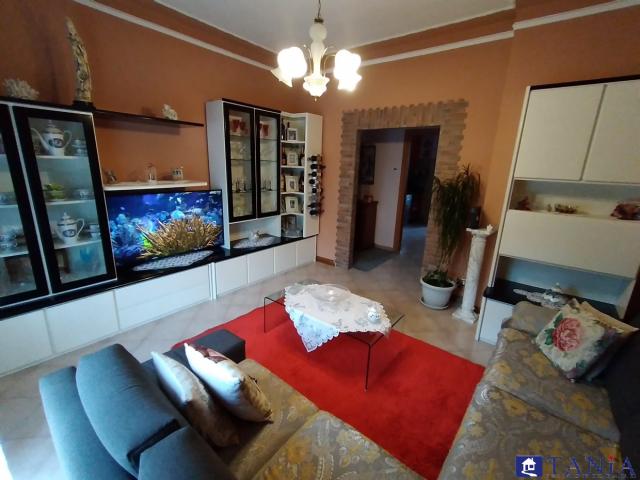 Appartamento ultimo piano marina di carrara rif 3729