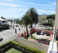 Case - Appartamento con spettacolare vista mare a marina di carrara rif 4144