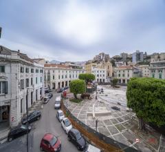 Case - Piazza del popolo, ampio trivani