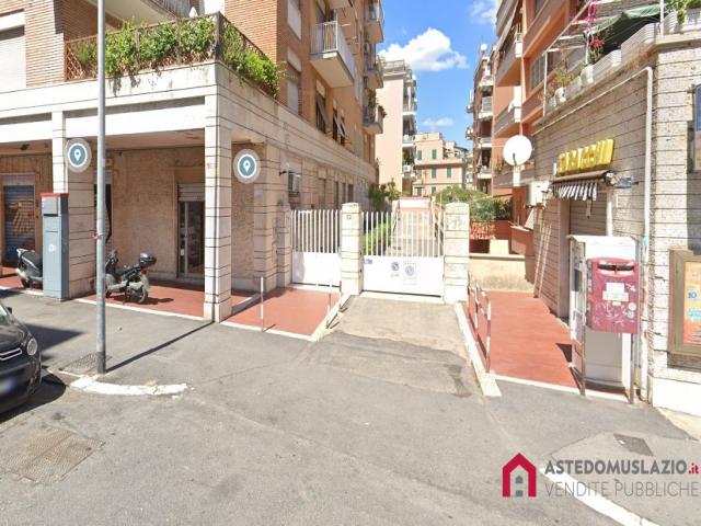 Case - Appartamento in via madonna del riposo 52 (rm)