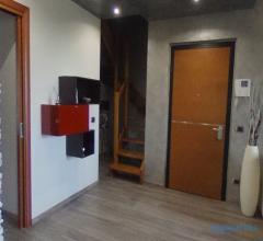 Case - Appartamento con 4 camere e garage doppio in zona verde