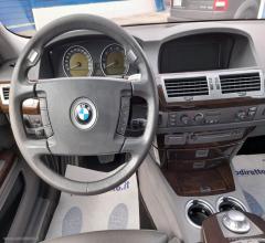 Auto - Bmw 735i