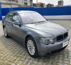 Auto - Bmw 735i