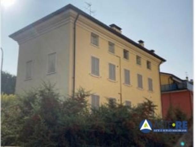 Case - Uffici al p.t in via emilia est n. 345, modena -