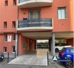 Case - Appartamento al p.3 in via emilia est n. 343, modena