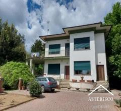 Case - Villa - frazione mercatale - via dei ponti n. 14 - cortona (ar) - 52044