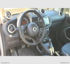 Auto - Smart fortwo eq youngster