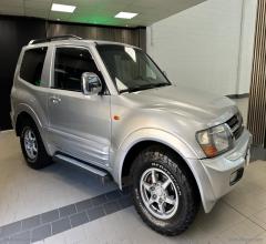 Auto - Mitsubishi pajero 3.2 16v di-d 3p. gls