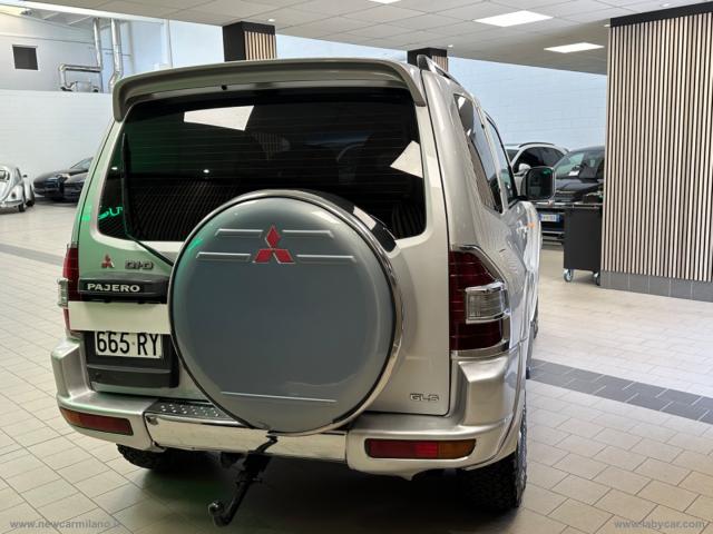 Auto - Mitsubishi pajero 3.2 16v di-d 3p. gls