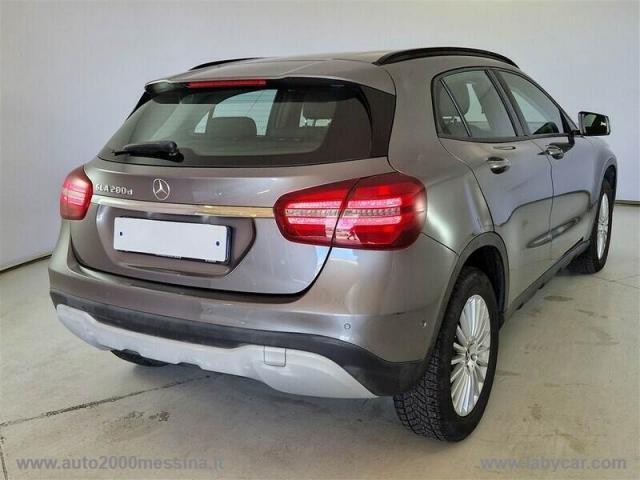 Auto - Mercedes-benz gla 200 d automatic business extra