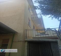 Appartamenti in Vendita - Casa indipendente in vendita a lercara friddi periferia