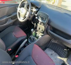 Auto - Renault clio 1.5 dci 8v 75 cv 5p. live