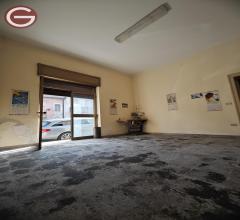 Appartamenti in Vendita - Casa indipendente in vendita a cittanova centrale