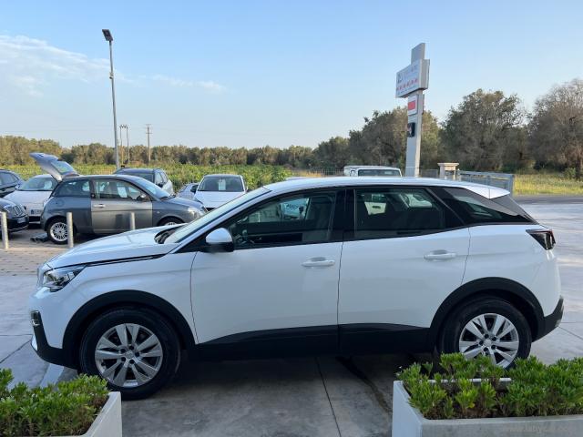 Auto - Peugeot 3008 bluehdi 130 s&s business * uniproprietario