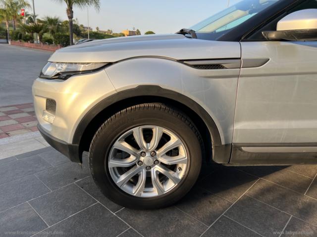 Auto - Land rover rr evoque 2.2 td4 5p. pure tech pack