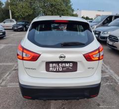 Auto - Nissan qashqai 1.5 dci tekna