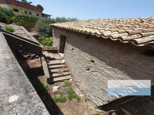 Appartamenti in Vendita - Terreno agricolo in vendita a reggio di calabria paterriti