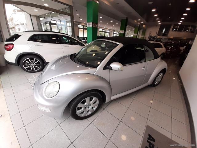 Auto - Volkswagen new beetle 1.6 cabrio