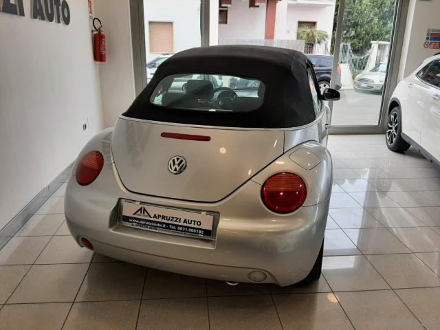 Auto - Volkswagen new beetle 1.6 cabrio