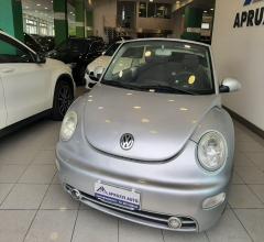 Auto - Volkswagen new beetle 1.6 cabrio