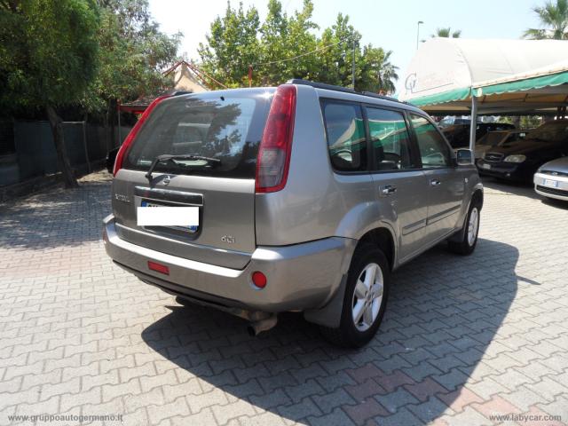 Auto - Nissan x-trail 2.2 dci elegance