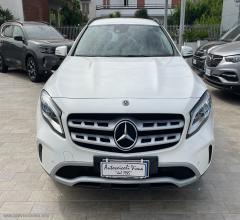 Auto - Mercedes-benz gla 200 d automatic business extra