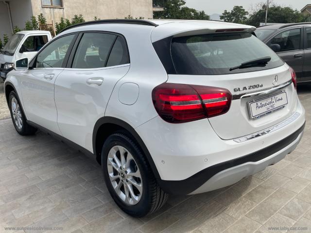 Auto - Mercedes-benz gla 200 d automatic business extra