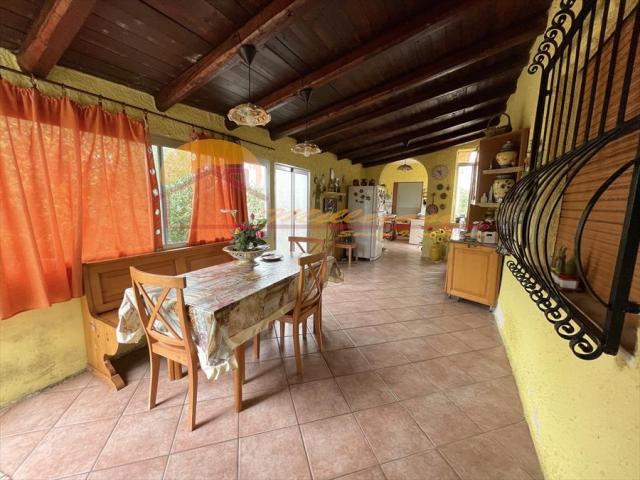 Appartamenti in Vendita - Villa in vendita a siracusa fanusa