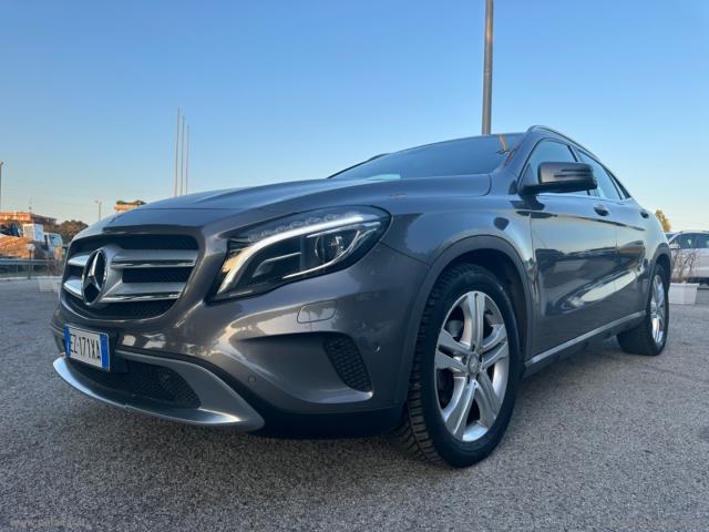 Auto - Mercedes-benz gla 200 cdi automatic 4matic premium