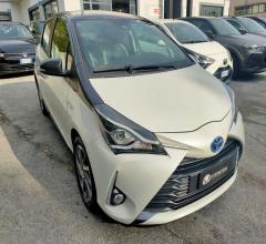 Auto - Toyota yaris 1.5 hybrid 5p. trend 'white ed.'